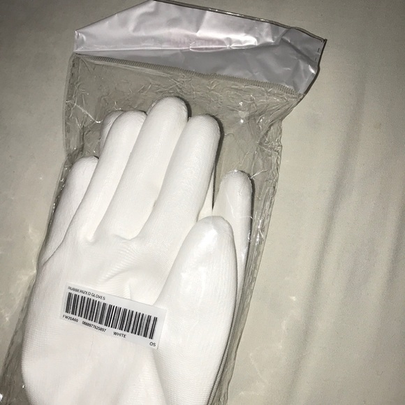 Supreme Rubberized Gloves🆕 - Picture 12 of 13